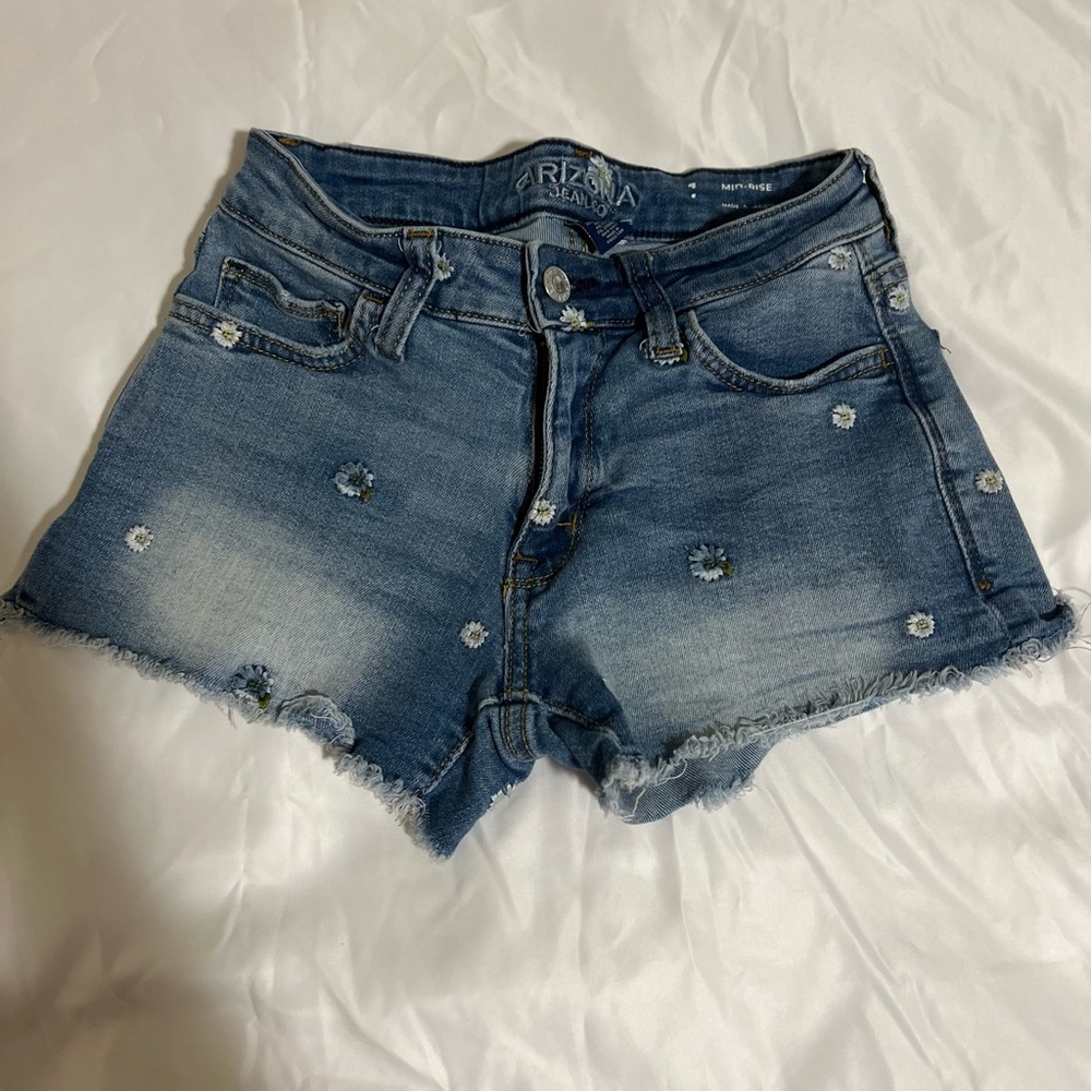 Arizona Jean Company Women's Blue Denim Shorts